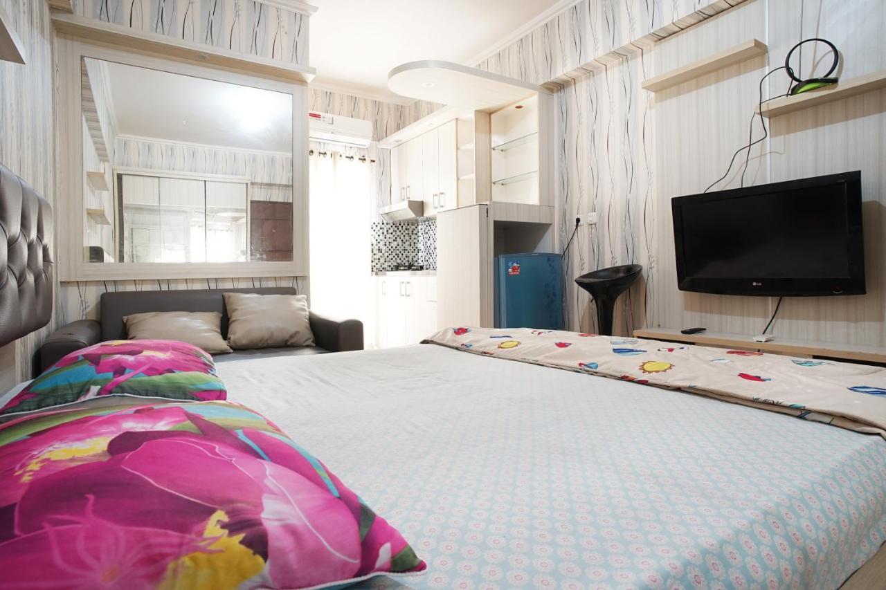 Planet Room Kemang View 베카시 외부 사진